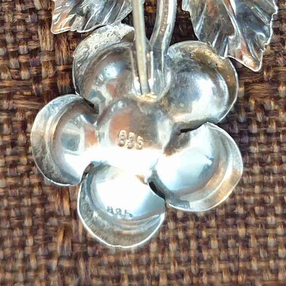BEAUTIFUL VINTAGE 3-DIMENSIONAL ROSE FLOWER 835 STERLING SILVER BROOCH PIN - Picture 9 of 10